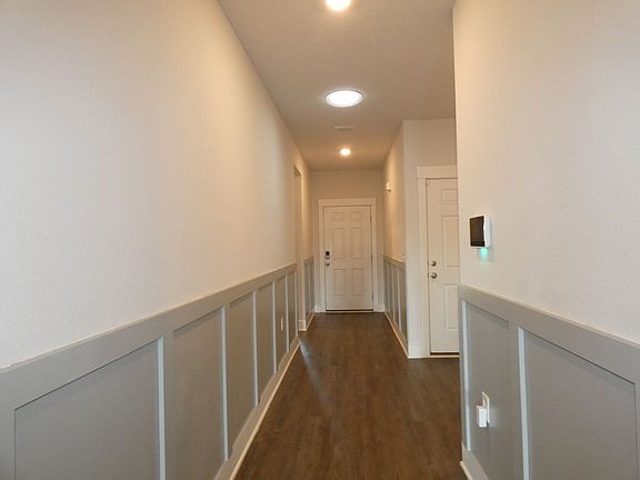 4th image of 5768 Conley Ct