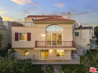 5680 Como Cir #38, Woodland Hills, CA 91367