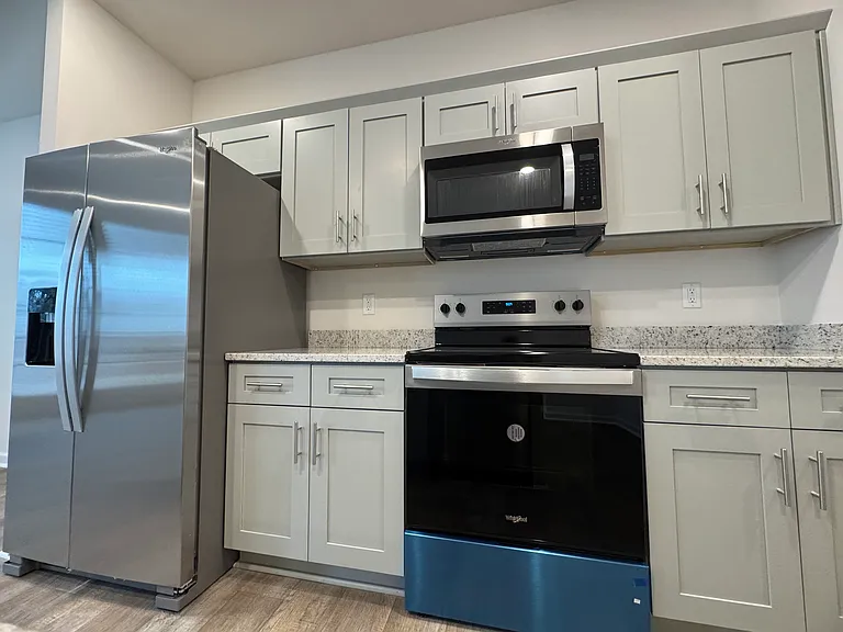 1310 Broholmer Ln — Photo 6