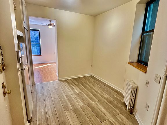 4th image of 64 Saint Marks Pl APT 8
