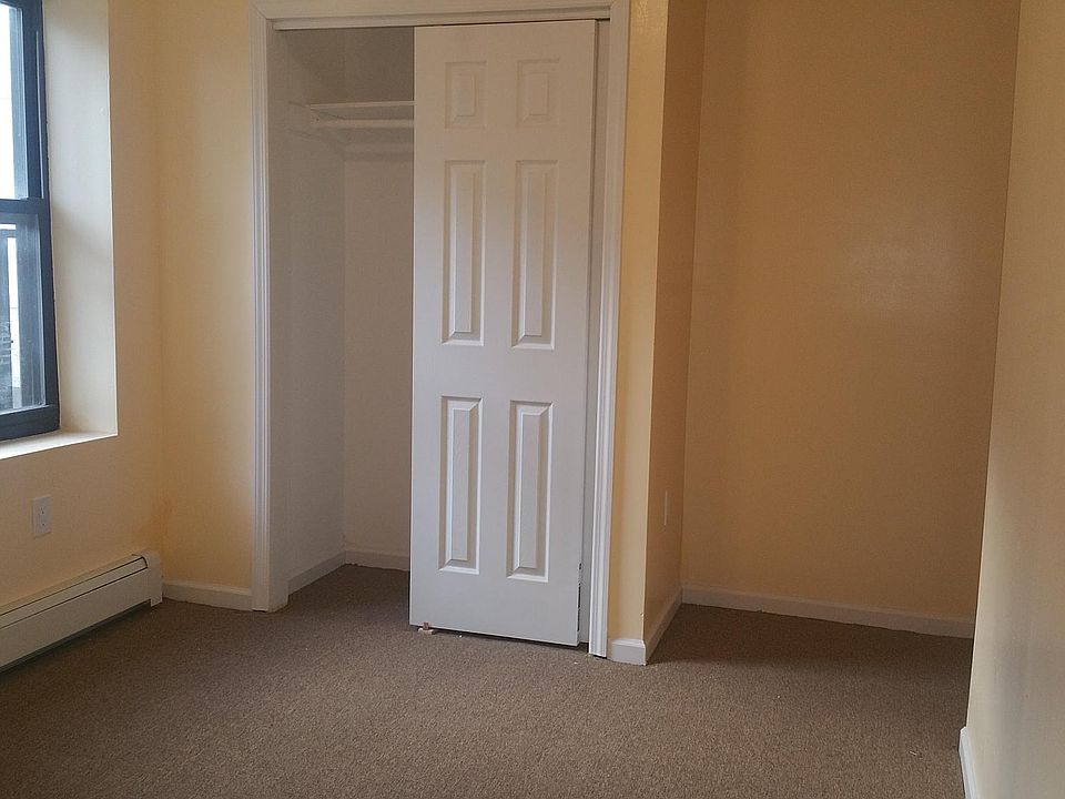 2nd image of 266 Van Siclen Ave #2