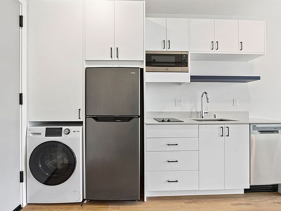 4th image of 6820 Oswego Pl NE #407