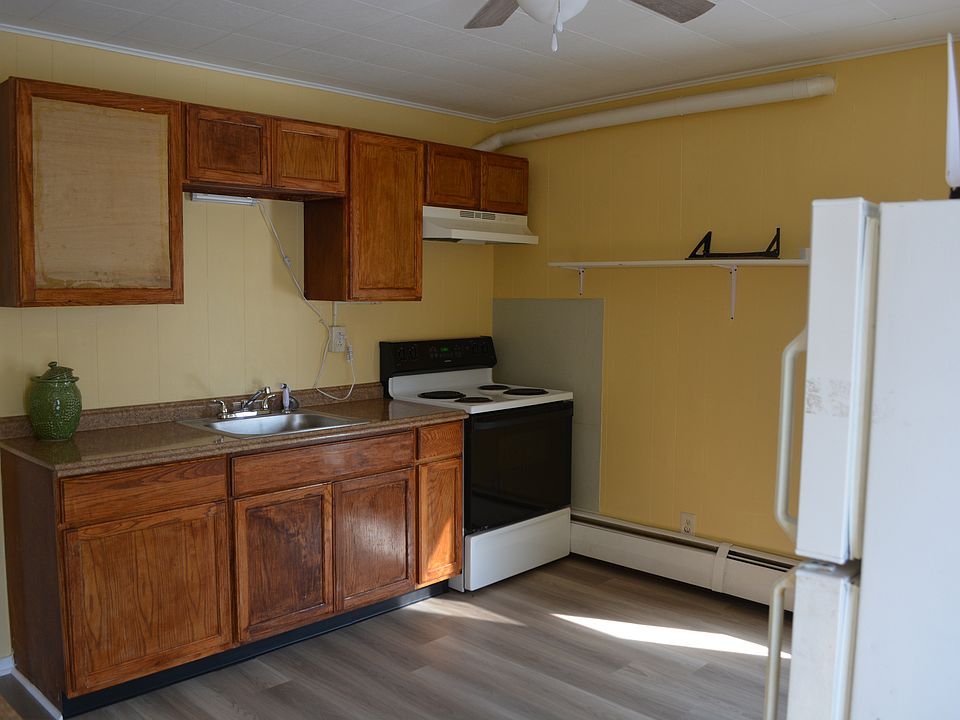 1st image of 1017 Park Ave #2F