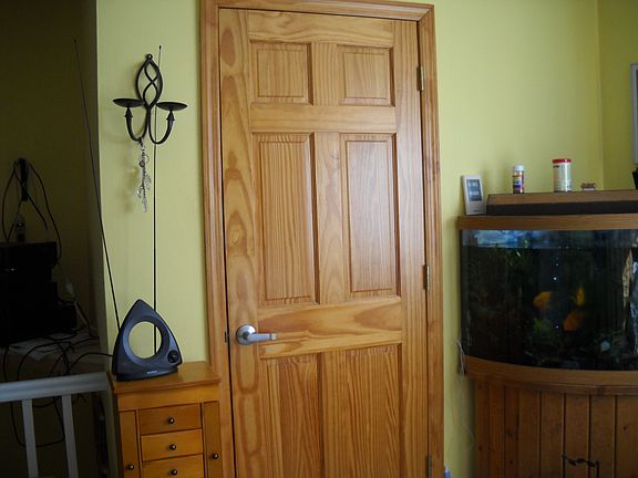 4th image of 22928 Kingsbury Ave