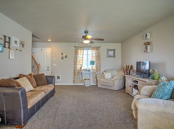 5th image of 2975 Janessa Ln