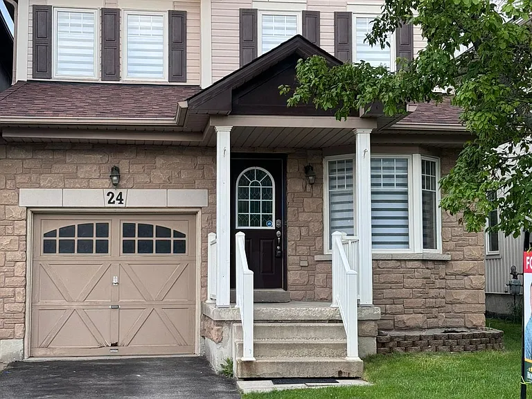 24 Settlers Ct — Photo 1