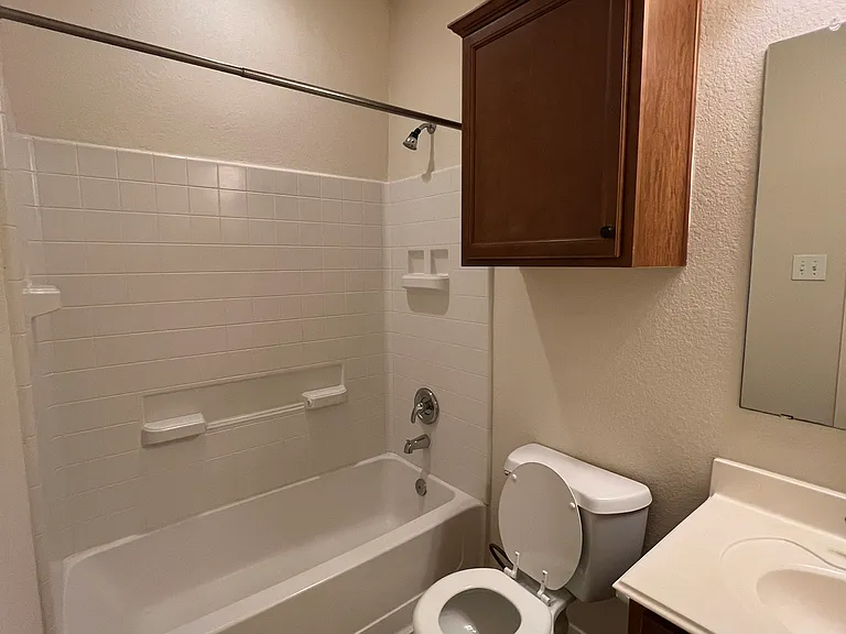 25411 Lisburn Dr — Photo 30