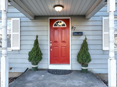 87 Levesque Avenue, West Hartford, CT, 06110