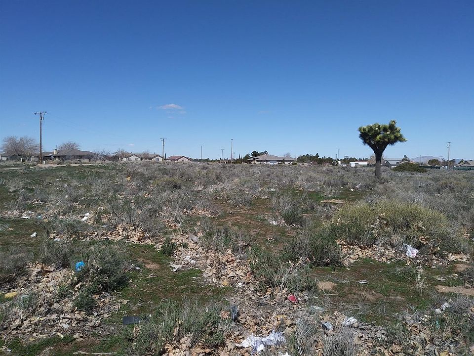 2nd image of El Centro Rd