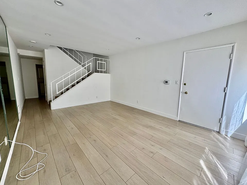 337 S Rexford Dr Lease Only (In Progress)