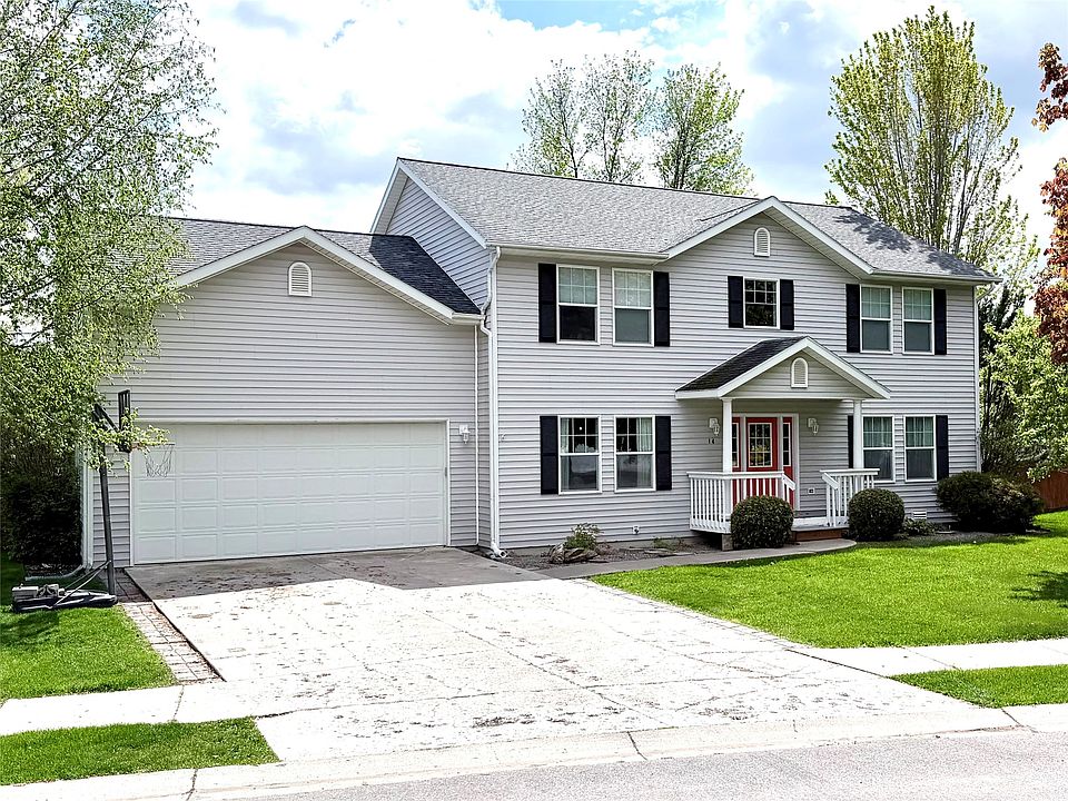 1st image of 14 Velva Dr