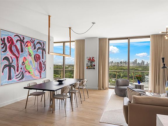 4th image of 2678 Tigertail Ave APT 1702