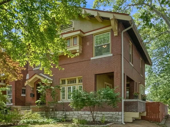 4352 Arsenal St, Saint Louis, MO 63116