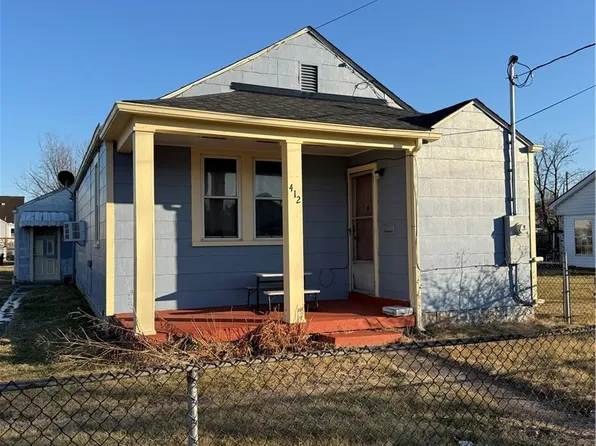 412 18th St, Dunbar, WV 25064