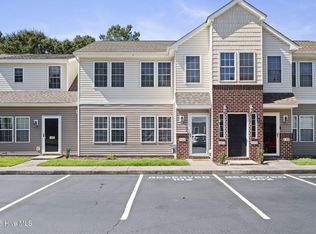 4513 Country Club Rd UNIT F102, Morehead City, NC 28557