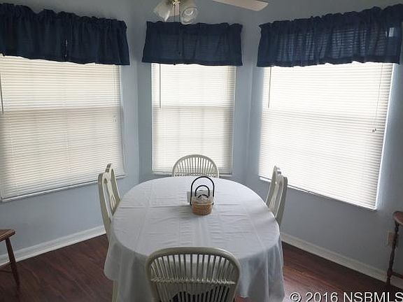 5th image of 892 Baybreeze Way