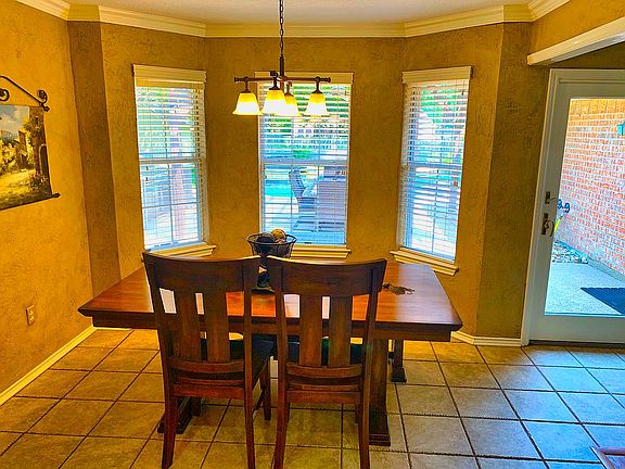 5th image of 1505 Rockwood Dr