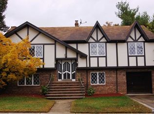 40 Mount Pleasant Ave, Wallington, NJ 07057