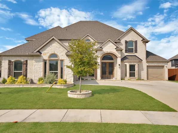 2208 Birdwatch Ln, Mansfield, TX 76063