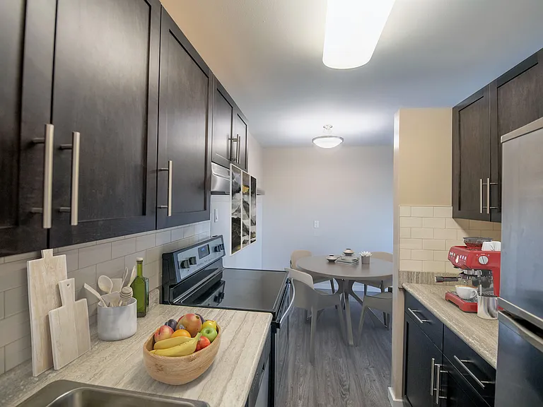 291 Goulet St — Photo 8