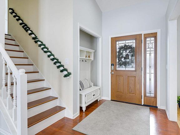 2nd image of 2025 Oak Glen Trl