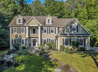 42 Warwick Lake Pkwy, Warwick, NY 10990