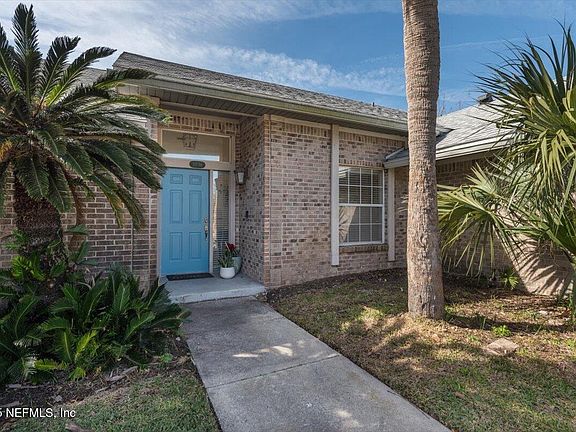 2nd image of 2036 HOVINGTON Circle W