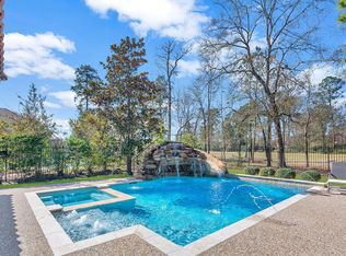 195 W Black Knight Dr, Spring, TX 77382