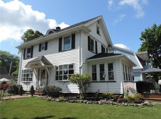 635 Beach Ave, Rochester, NY 14612