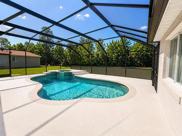 320 Paradise Woods Pl — Photo 13