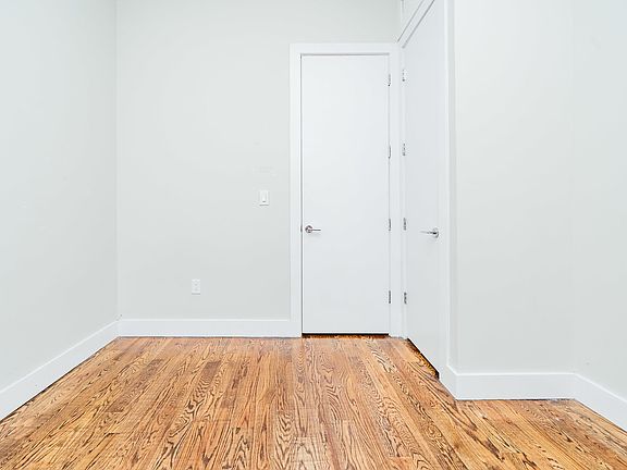 5th image of 358 Palmetto St #1F