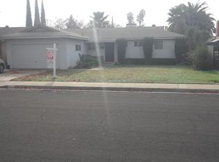 946 W Holland Ave, Clovis, CA 93612