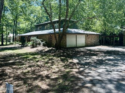 1329 Pine Glen Cir, Forest, MS, 39074