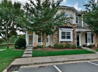 132 Chimney Rock Ln, Fort Mill, SC 29708