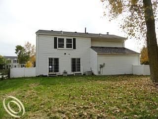2nd image of 1943 Fleetwood Dr