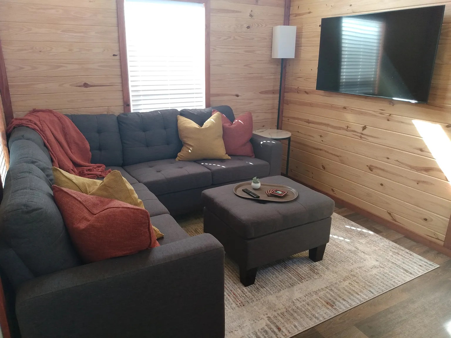 2 bed, 400 sqft, $1,500 — Photo 4