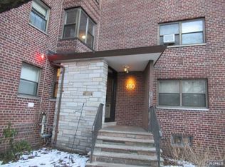 410 Fairview Ave APT 2G, Fort Lee, NJ 07024