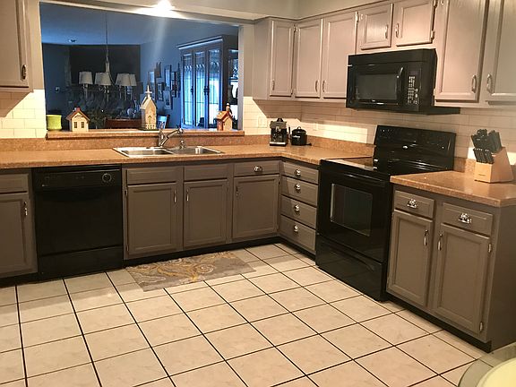 Large kitchen
