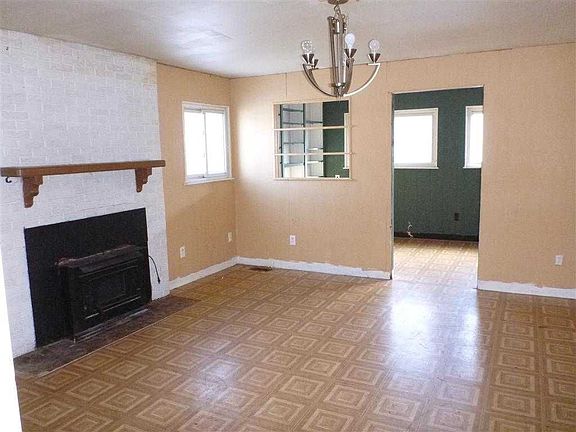 5th image of 2273 N Aragon Ave