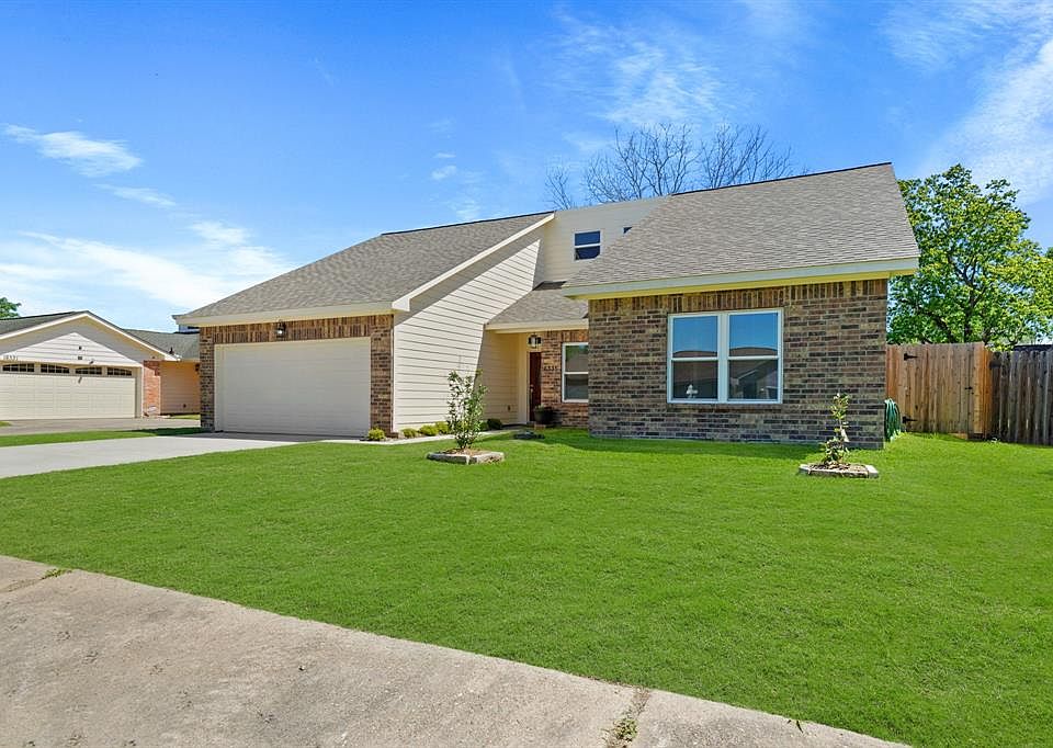 1st image of 16335 Beretta Court