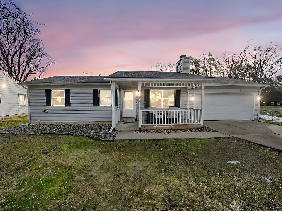 1st image of 54434 31st St