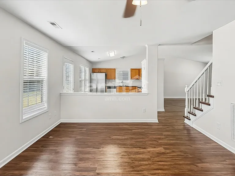 10502 Glory Meadow Ct — Photo 6