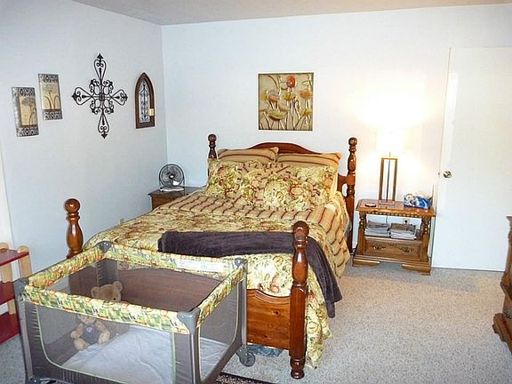 FAMILY ROOM IS BEING USED AS 4TH BEDROOM