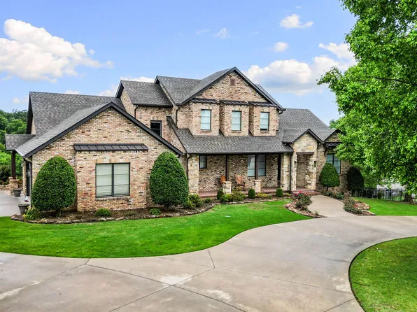 4146 N Dogwood Canyon Loop, Fayetteville, AR 72704