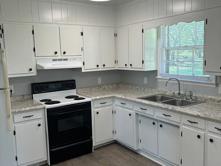 3505 Blackman Rd — Photo 8