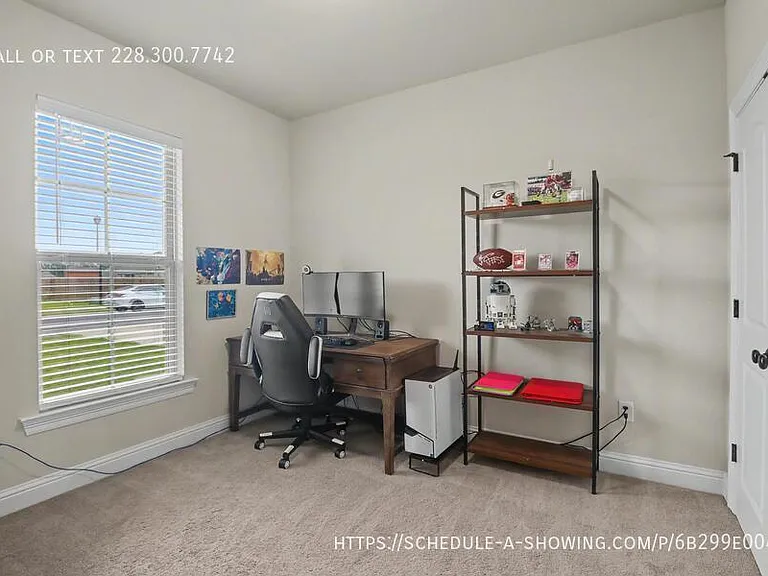 15550 Soaring Loop — Photo 15