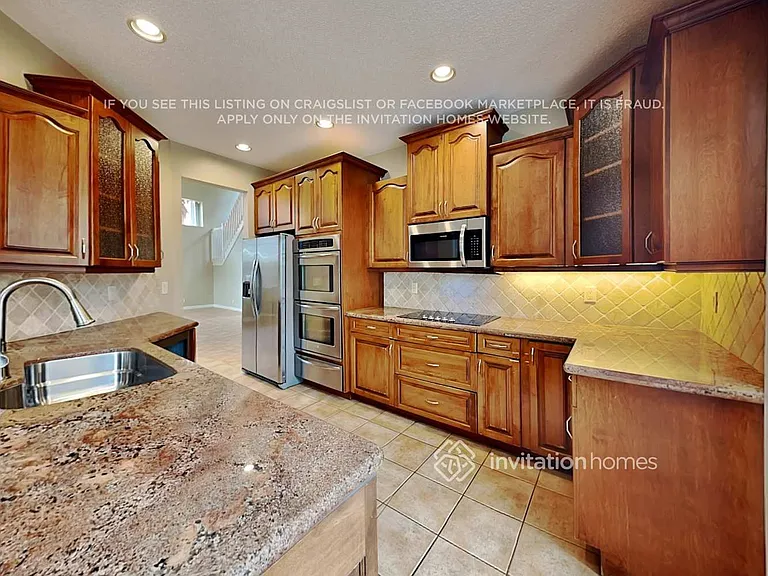 6111 NW 58th Way — Photo 7