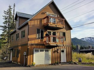30765 E Meldrum St, Government Camp, OR 97028