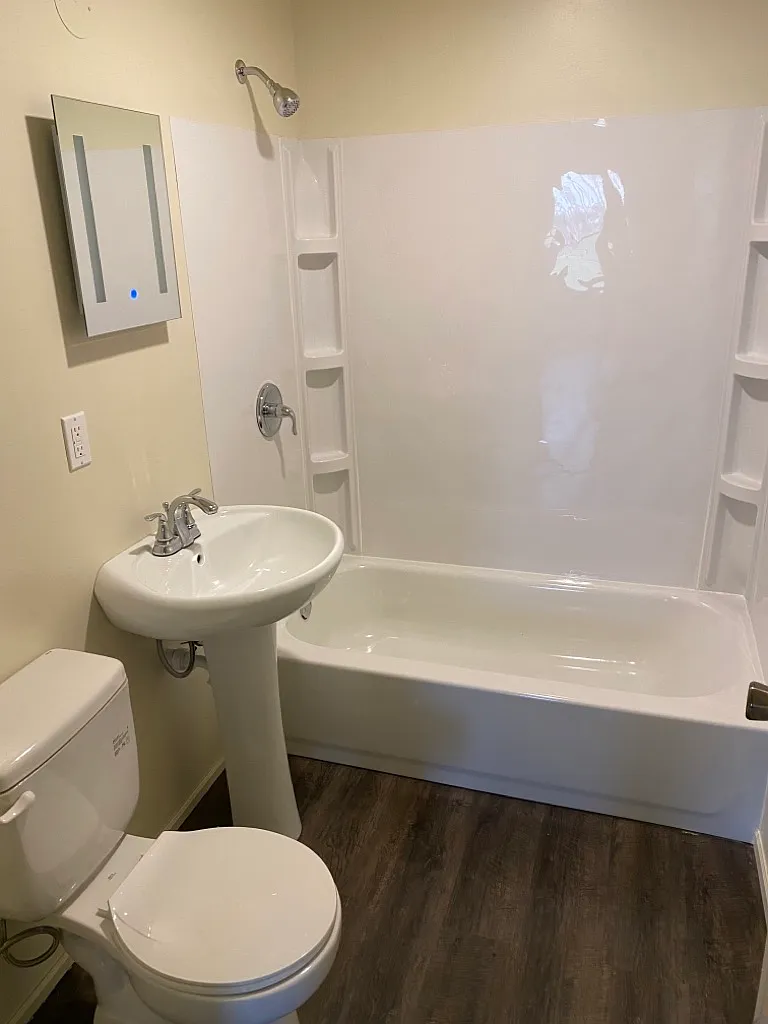 2111 E Forest Ave - 2119 — Photo 1