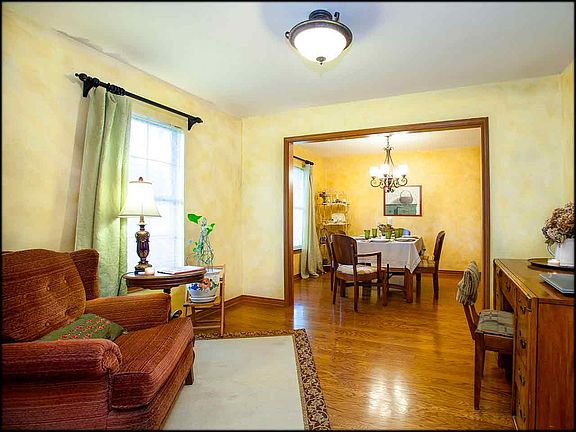 4th image of 203 Gatewood Dr